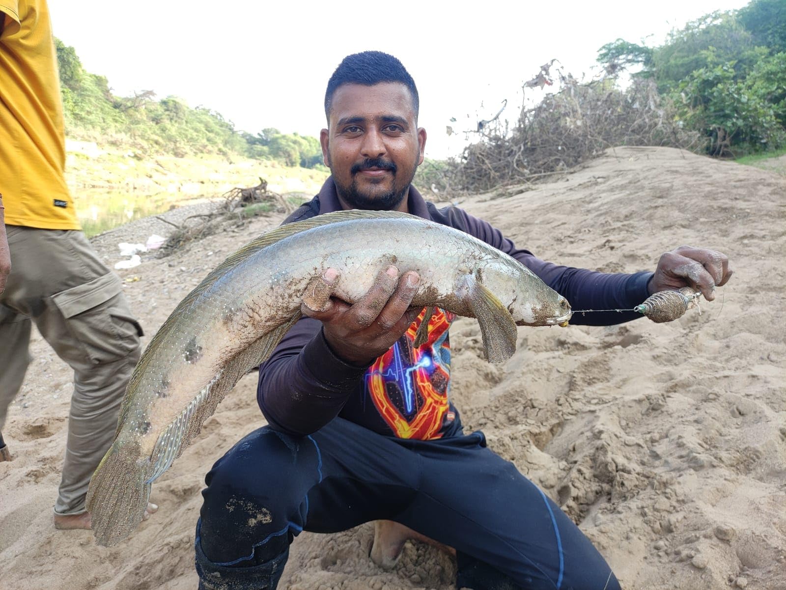 Fishmen Spring Feeder with popup rig Made with Mustad carp Hook