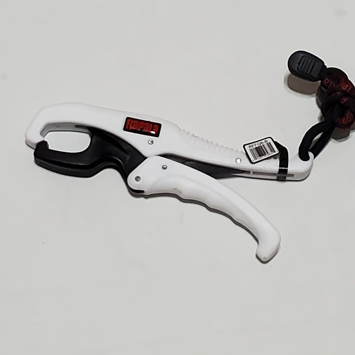 Rapala floating lip gripper
