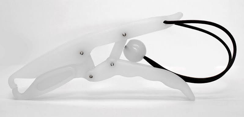 Sure catch lip gripper